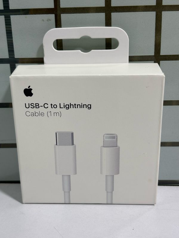 USB-C to Lightening Cable
