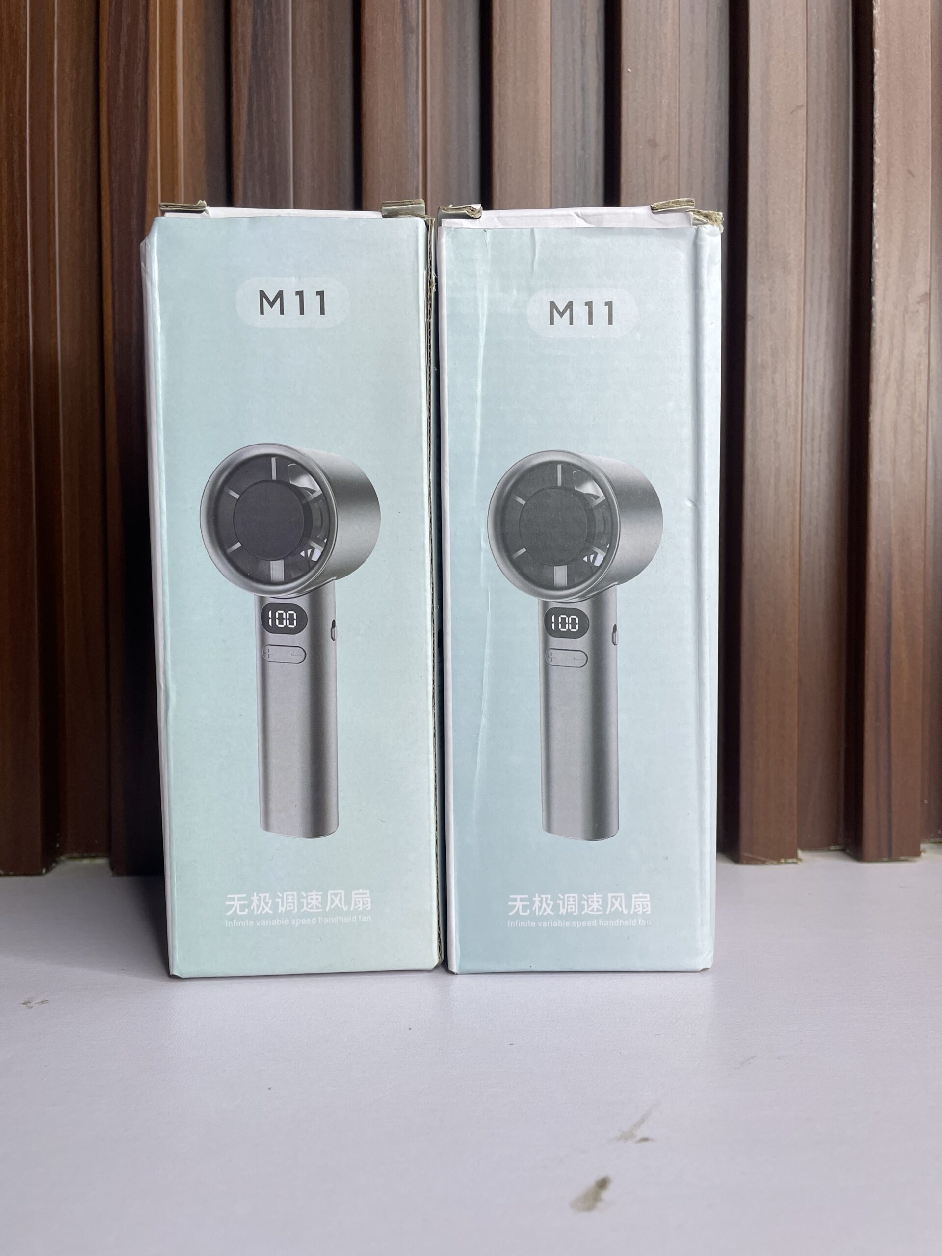 M11 Infinite Variable speed handheld fan - Image 2