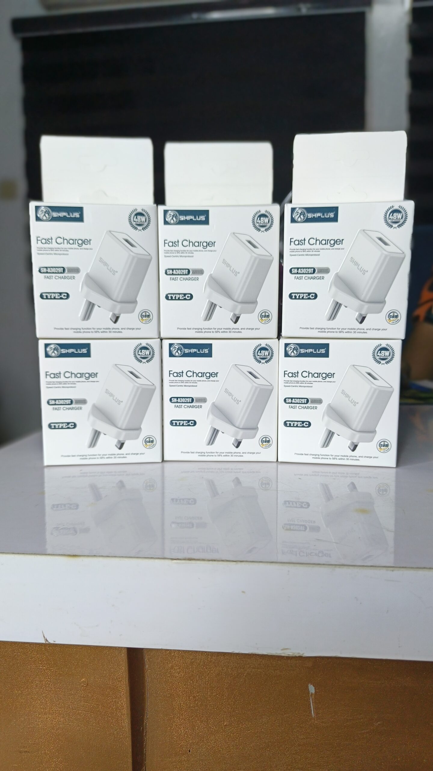 SHPLUS Type-C Fast Charger SH-3029